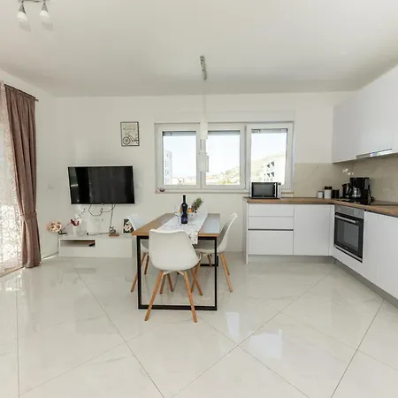 Sore Apartment Trogir